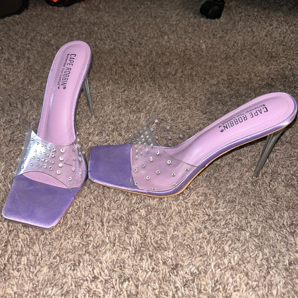 Purple heels - Picture 2 of 2
